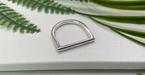 Stackable Ring - Stirrup